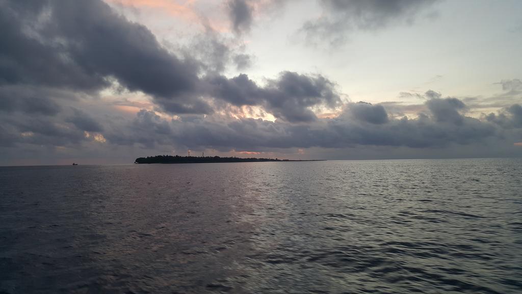 Fulhadhoo Inn المظهر الخارجي الصورة
